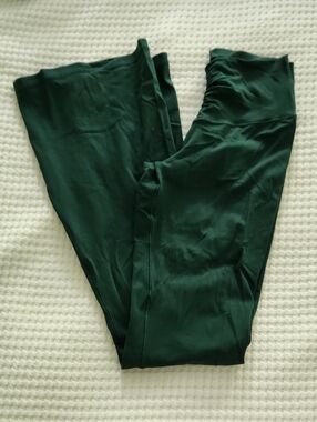 aerie Deep Green High-Rise Stretch Flare Leggings